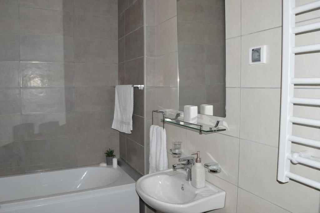 Apartman A&M 티바트 외부 사진